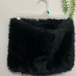 Vanity neck warmer/scarf